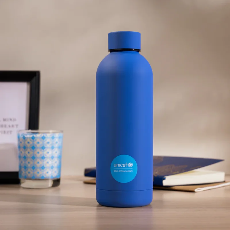 Bouteille isotherme bleu marine UNICEF